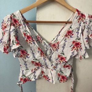 Cropped floral blouse